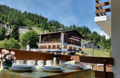 La Tzoumaz Apartamento | Apartamento rústico y confortable en La Tzoumaz, 4 Vallees, Suiza para 5 personas