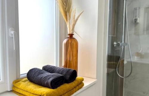 Miribel Apartamento | Appartement ~ Un Lundi au Soleil~ à 15 min de Lyon