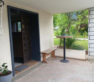 Verrens-Arvey Apartamento | Appartement Verrens