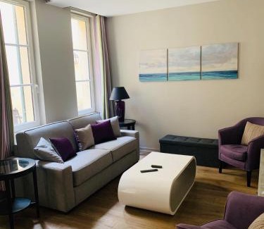 Notre-Dame Apartamento | Appartement Versailles quartier Notre Dame au pied du Chateau avec Parking
