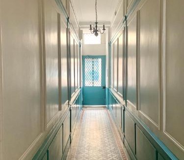 Notre-Dame Apartamento | Appartement Versailles quartier Notre Dame au pied du Chateau avec Parking