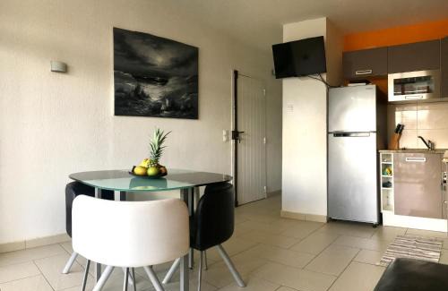 Pointe du Bout Apartamento | Appartement Vue Marina
