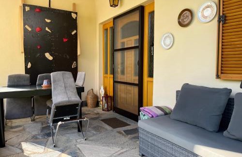 Rotfalva Casa | Appartement zum Grenzstein