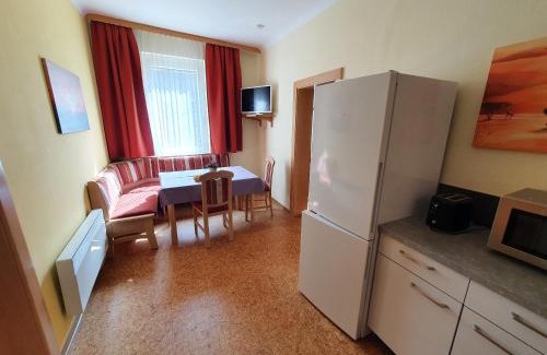 Unterbergen Apartamento | Appartement zur Post