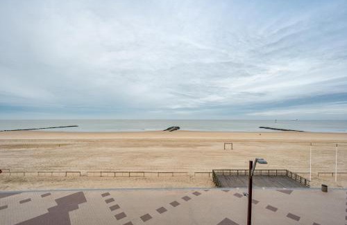 Knokke Apartamento | Appartementen 3 en-of 4 op de zeedijk in Knokke van Logie Marie