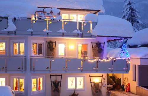 Fieberbrunn Apartamento | Appartementhaus Charisma