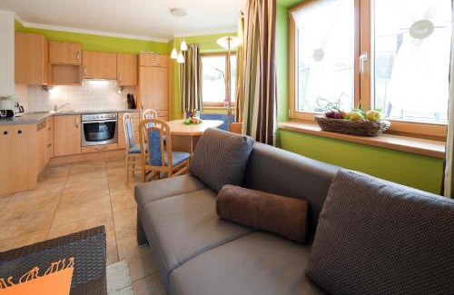 Fieberbrunn Apartamento | Appartementhaus Charisma