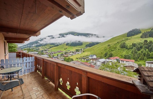Wiesern Apartamento | Appartements Julia by HolidayFlats24
