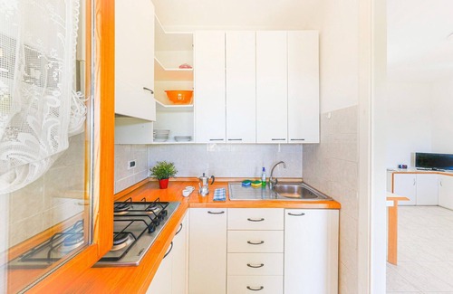 Marina di Andora Apartamento | Appartements mit Veranda, Andora