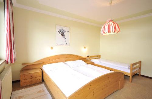 Eben im Pongau Apartamento | Apparthotel Restaurant Steiners