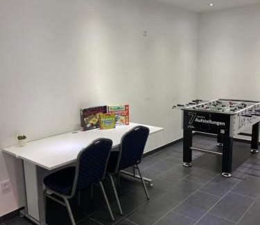 Ruhen Apartamento | Appartment am Rosenplatz,24 Stunden Check in, Küche, kostenfreie Parkplätze
