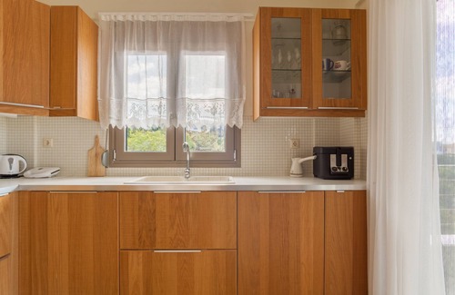 Vathianos Kampos Apartamento | Appartment At Heraklion, Crete, Greece. Kokkini Hani, Brachokipos