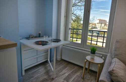 Besancon Apartamento | Appartment Les Suites Du Parc