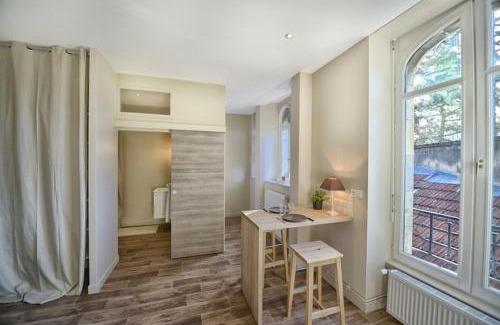 Besancon Apartamento | Appartment Les Suites Du Parc
