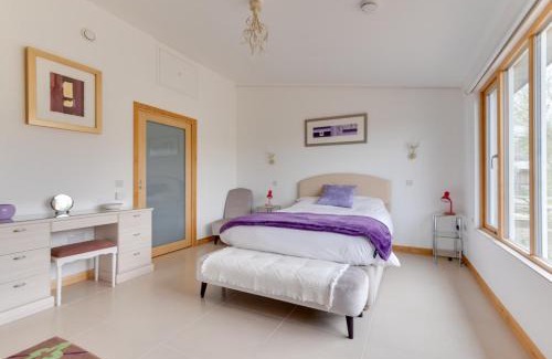 Etchinghill Casa | Apple Barn