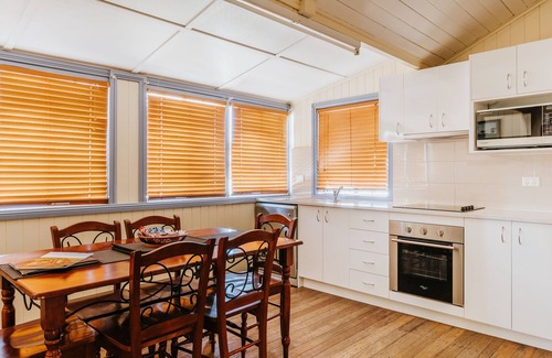 Stanthorpe Casa | Apple Blossom Cottage