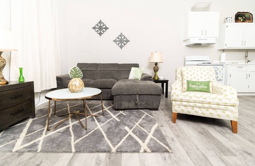 Columbus Casa | Apple cottage near downtown