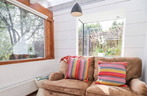 Rendcomb Cabaña | APPLE COTTAGE, romantic, with a garden in Chedworth