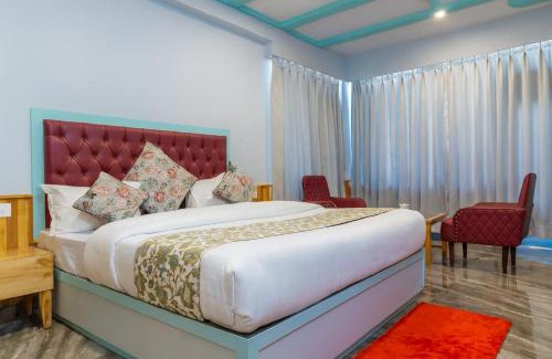 Kishanganj Hotel | Apple Flower Himalayan Heights - Luxury Stay with Mountain Views, Parking & Garden