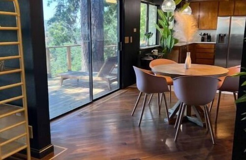 Placerville Casa | Apple Hill’s Mountain House Retreat