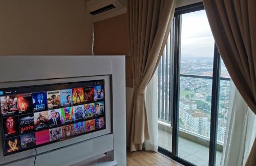 Seri Kembangan Apartamento | Apple Home 1 @ Menara Simfoni/Symphony Tower C180/Cheras/Mines/Balakong/Kuala Lumpur