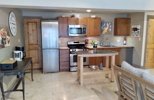 Durango Casa | Apple House ~ Farm Stay ~ Durango CO