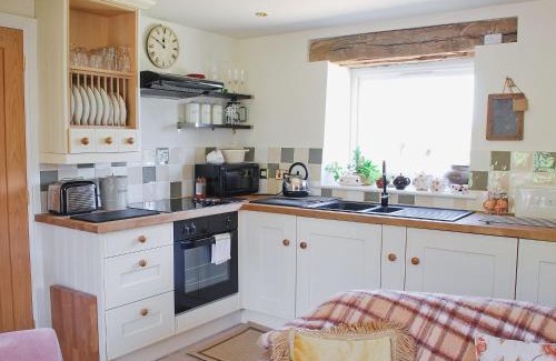 Honley Casa | Appleshine Cottage