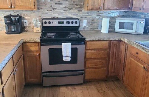 Fort Collins Casa | Applewood Charming Two Bedroom Big Fenced Yard