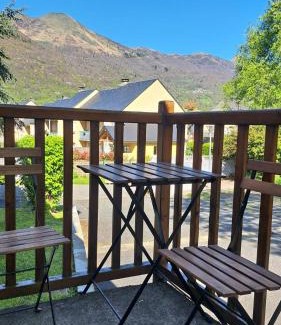Luz-Saint-Sauveur Apartamento | Appt LA GRANGE 8 Luz St Sauveur - Centre Ville - T2 - 2-4 personnes - PARKING GRATUIT