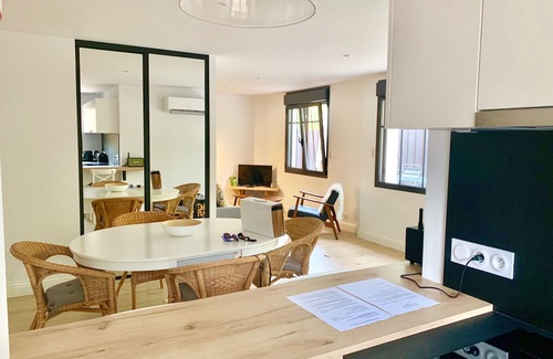 Pyla-sur-Mer Apartamento | Appt No. 3 en villa. Jardín, 2 dormitorios, capacidad para 6 a 250 metros de la playa.