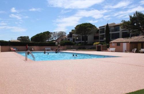 Saint-Pierre-la-Mer Apartamento | Appt T2 cabine 4 pers, terrasse, parking, piscine - Saint Pierre la Mer - FR-1-229D-62