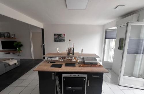 Thiviers Apartamento | Appt ville campagne