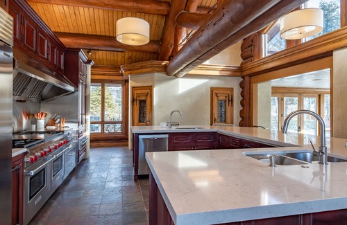 Hailey Casa | New Listing! -Après Lodge Ultimate Gathering Place for Family & Friends