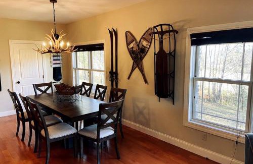 Hunter Apartamento | Apres Ski Luxury Condo Ski-in/out *NEW*