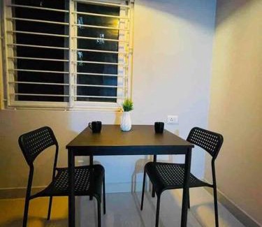 Kondapur Apartamento | Apricot: 1bhk Humble Abode in Botanical Gardens