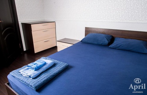 Syktyvkar Apartamento | April on Sovetskoy
