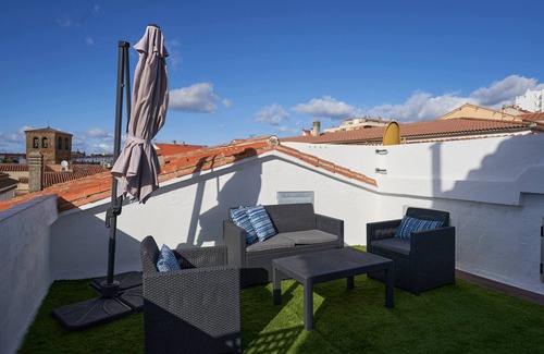 Plasencia Apartamento | Aprt. en el centro con parking privado Casa de las Argollas. Plasencia