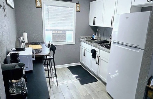 Baytown Apartamento | Apt#1 Quiet comfortable place near chemical plants