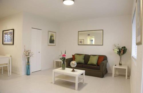 Seybold Apartamento | Apt 2 Miami Designer Apartment in the Upper East-Side