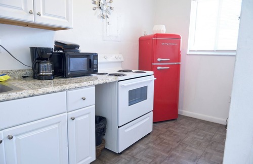 Overtown Apartamento | "Apt 202: Near Cruise Port, 5 Min to Downtown, 4 Min to Trains & 14Min to Airp"