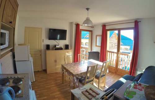 Arvieux Apartamento | APT ** 4 personas, las pistas al final de los esquís, la piscina dentro del alcance de un traje de baño