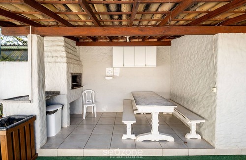 Ponta das Canas Apartamento | Apt Beautiful Condominium Foot on the Sand Rpb038