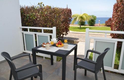 Playa de la Calera Apartamento | Apt. El Guirre Nº 8 - bajo