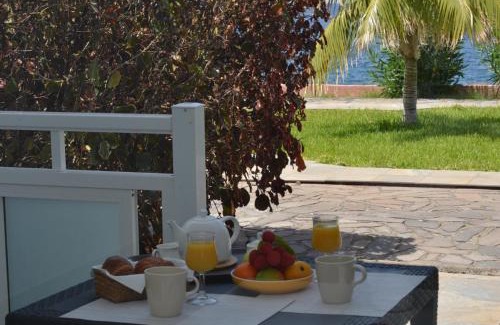 Playa de la Calera Apartamento | Apt. El Guirre Nº 8 - bajo