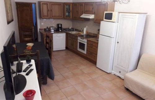 Apt Apartamento | Apt en Luberon appartement 3 chambres et garage privée