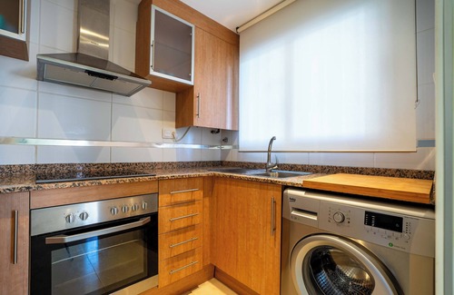 Cabanes Apartamento | Apt. para 5 personas con piscina, terraza, AC, WiFi y parking gratis