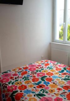 Doue-la-Fontaine Apartamento | APT Iere ETAGE PARKING PRIVE AVEC GARAGE MOTO VELO
