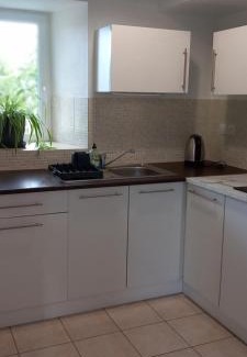 Doue-la-Fontaine Apartamento | APT Iere ETAGE PARKING PRIVE AVEC GARAGE MOTO VELO