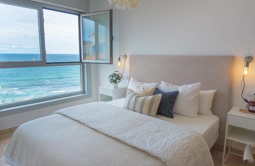 Malpica de Bergantinos Apartamento | Apt ILUKA Nuevo con vistas al mar