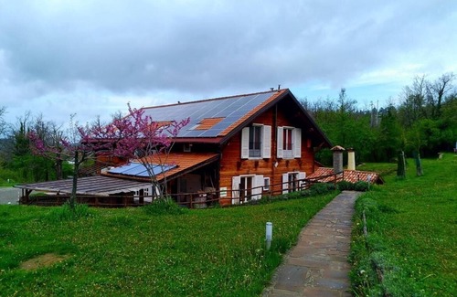 Madonna Dei Fornelli Apartamento | apartamento "casa de madera de 3" con piscina, sauna, jardín